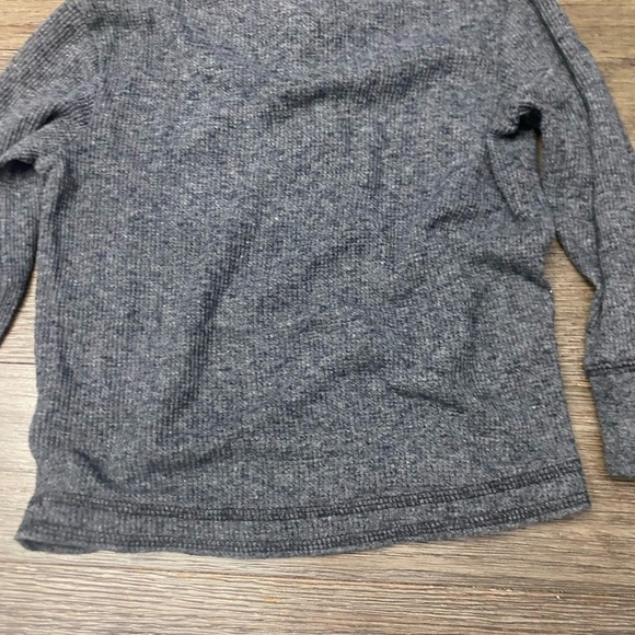 Lot of 2 Arizona Kids Long Sleeve Henley Shirts - Gray and Black - Picture 4 of 5